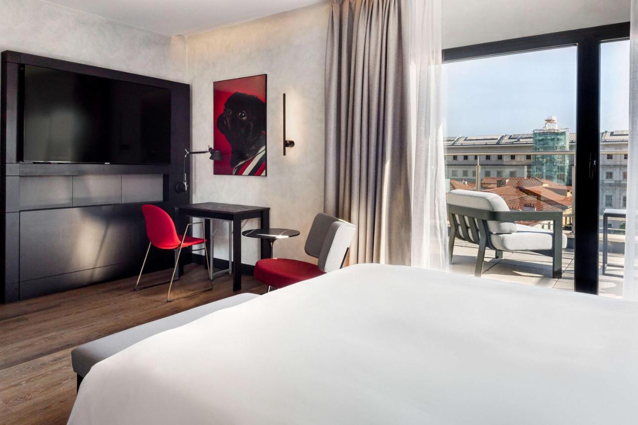 Hotel Radisson Red Madrid Esterno foto